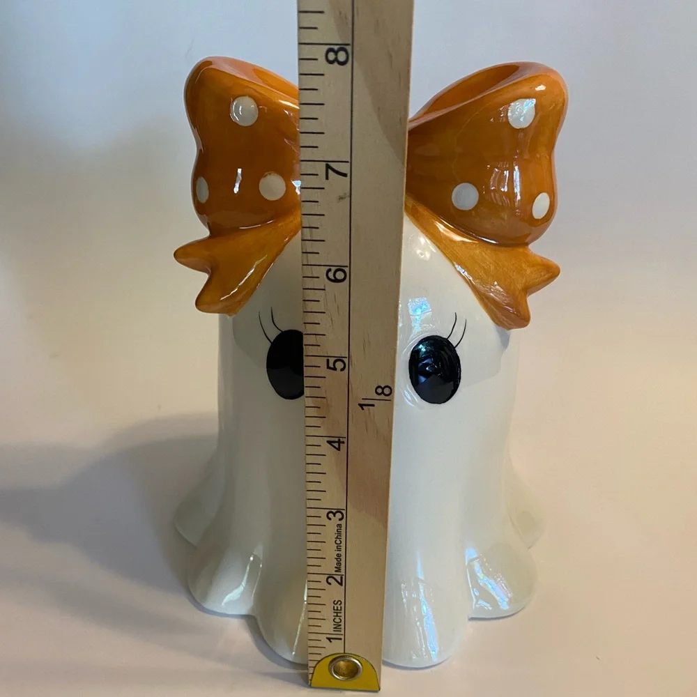 Cute Ceramic Kawaii Ghost Figurine with Orange Polka Dot Bow Halloween Decor New